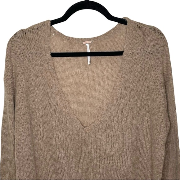 Free People Brown Alpaca Wool Blend V-Neck Sweater - Picture 10 of 11